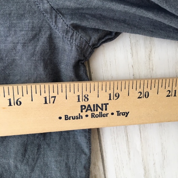 j. crew Chambray Blue Popover Roll Slvs Tunic Top - Picture 5 of 8